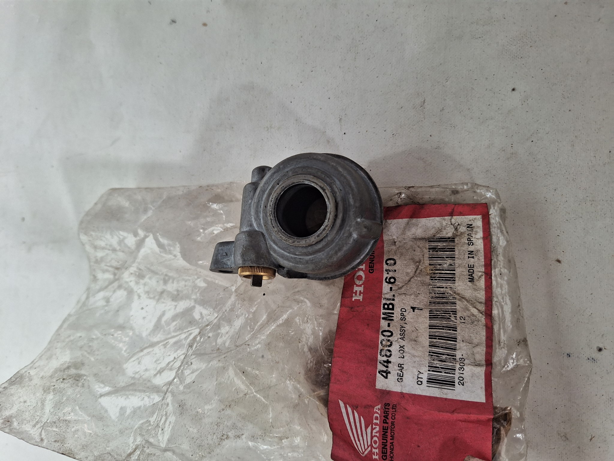 Picture of TACHOMETERGETRIEBE  44800-MBL-610  NT650VW